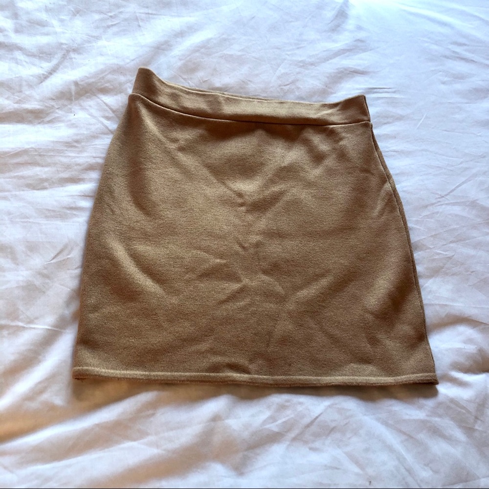 Bodycon mini skirt